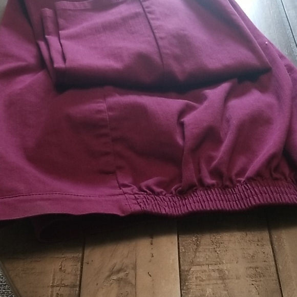 Pants - Picture 4 of 6